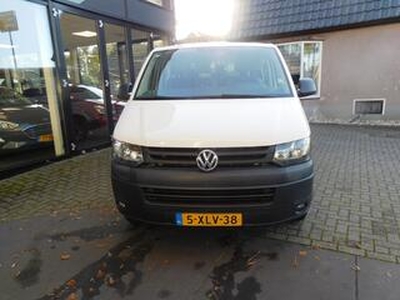 Volkswagen TRANSPORTER Kombi 2.0 TDI L1H1 Trendline Baseline Ik ben te huur vanaf ?100 per dag Staat in De Krim