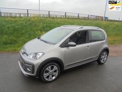 Volkswagen UP! Volkswagen up 1.0 CROSS airco ecc lmv 87000km