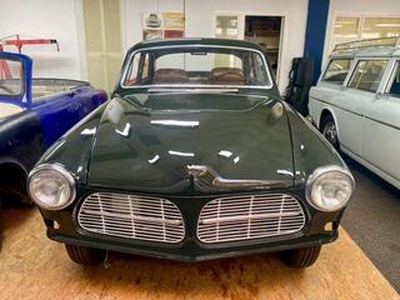 Volvo AMAZON LPG, vers in de lak, wordt naar wens opgebouwd.