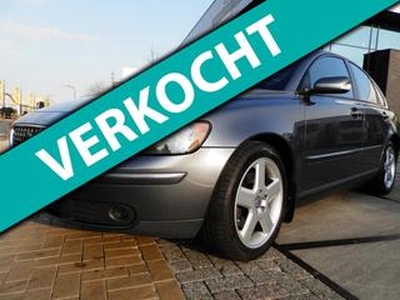 Volvo S40 2.4 Momentum top staat