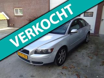 Volvo S40 2.4i Momentum Automaat