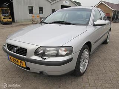 Volvo S60 2.3 T-5 Geartronic, 251PK, supermooi 154984 km !!