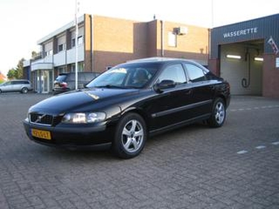 Volvo S60 2.4 140 PK AUTOMAAT