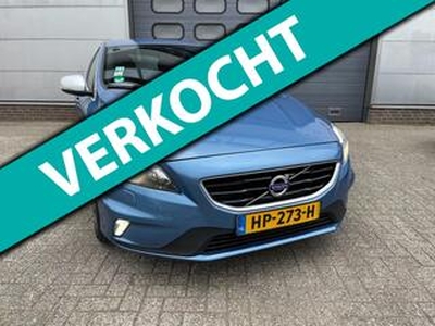 Volvo V40 2.0 D2 R-Design Business NAVI/XENON/LEDER !!!!