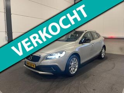 Volvo V40 CROSS COUNTRY 2.0 D2 Nordic+ Panoramadak, Standkachel, Xenon etc.