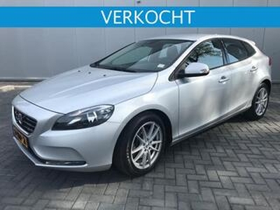 Volvo V40 D4 Business Momentum