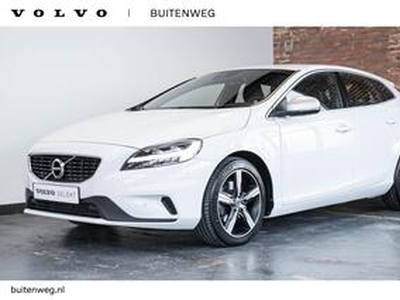 Volvo V40 T2 R-Design | Parkeercamera | Parkeersensoren voor + achter | Climate control | Cruise Control | Stoelverwarming | Verwarmbare voorruit