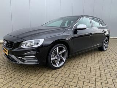 Volvo V60 2.4 D5 Twin Engine Special Edition/ Adaptive cruise