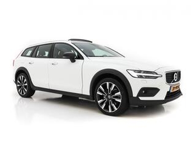 Volvo V60 CROSS COUNTRY 2.0 D4 AWD Inscription Plus-Line Luxury-Line-Pack Aut. *PANO | FULL-LED | NAPPA-VOLLEDER | HEAD-UP | SENSUS-NAVI | HARMAN-KARDON-AUDIO | CAMERA | CRUISE | MEMORY-PACK | DAB | LANE-ASSIST | APP-CONNECT | VIRTUAL-COCKPIT | SPORT-SEATS | 18