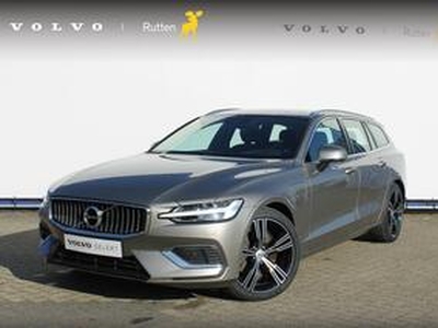 Volvo V60 T8 455PK Automaat Long Range Recharge AWD Adaptieve Cruise Control / Apple Carplay / Verwarmbare buitenste zittingen achterbank / Verwarmbare voorstoelen / DAB+