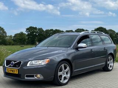 Volvo V70 V70 2.0T R-EDITION AUTOMAAT 203PK LEDER XENON VERKOCHT