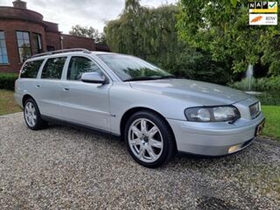 Volvo V70 2.4 T 200pk *99.000km* YOUNGTIMER nwe APK