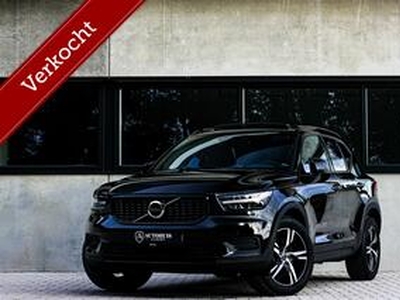 Volvo XC40 2.0 T4 R-Design Black Edition Pano BLIS Camera