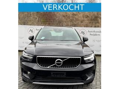 Volvo XC40 Momentum