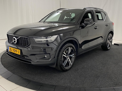 VOLVO XC40 T5 247pk AWD Geartronic R-Design / Camera/ Navi / LED