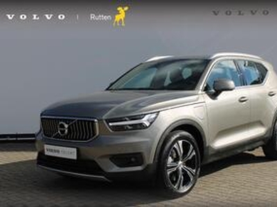 Volvo XC40 T5 262PK Automaat Recharge Inscription Adaptive Cruise Control / Apple Carplay / Parkeersensoren met parkeercamera achter / Blis / Road Sign Informatiom / Lederen interieur