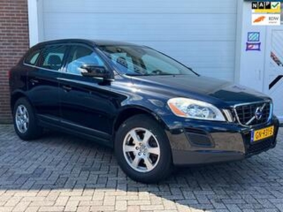 Volvo XC60 2.0 D3 R-Design / Navi / Climate / Trekhaak / PDC