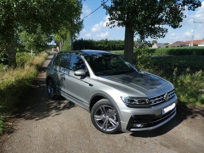 VW tiguan R-line showroomstaat, VW dealer onderhouden