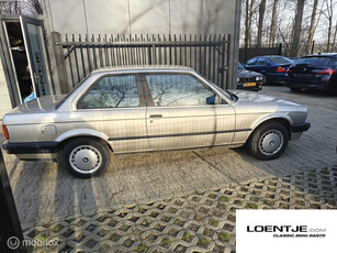 Mooie BMW 316 e30 1988 twee deurs coupe, oldtimer