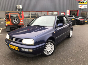 Volkswagen Golf Cabriolet 1.8 // E. RAMEN / S VLG / YOUNGTIMER / NAP