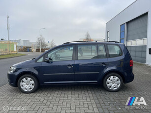 Volkswagen Touran 1.2 TSI 77KW BMT 7P 2012 Blauw | Trekhaak | APK