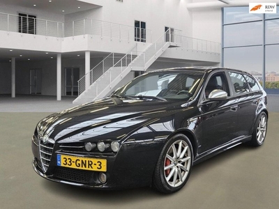 Alfa Romeo 159 Sportwagon 1.9 JTD Q-Tronic Elegante AUT NAVI PSENSOR AIRCO LEDER CRUISE 2 X SLEUTELS