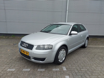 Audi A3 1.6 Attraction airco,cruisecontrol,recent nwe Distributie/nwe APK