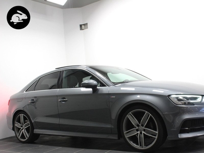 Audi A3 Limousine 1.4 TFSI S-Line/Pano dak/Camera/19 inch/Alcantara