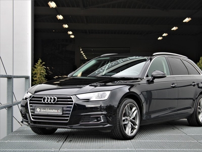 Audi A4 Avant 1.4 TFSI Sport Camera VirtualCockpit Sportstoelen Trekhaak ACC DAB