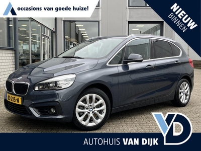 BMW 2-serie Active Tourer 220i Centennial High Executive | NL Auto/2e Eig./Voll.Historie/Leder/Navi/17