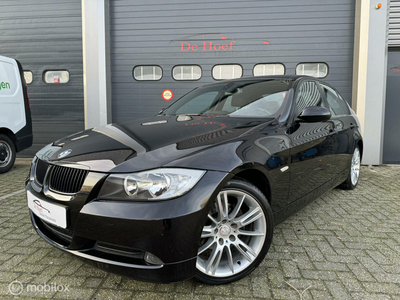 BMW 3-serie 320i Executive ✓Youngtimer ✓Navi ✓APK