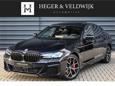 BMW 5 Serie 545e xDRIVE | M-SPORT | SCHUIFDAK | BOWERS & WILKINS | HEAD-UP DISPLAY | TREKHAAK | BMW LASER | 360 CAMERA | ACTIVE CRUISE | IND