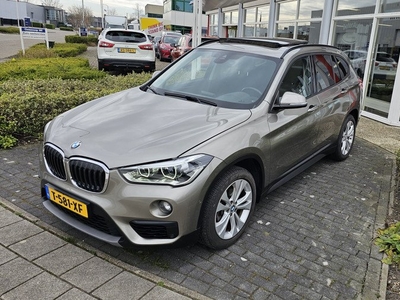 BMW X1 sDrive18i 140pk Automaat