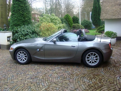 BMW Z4 Roadster 2.2i Pure