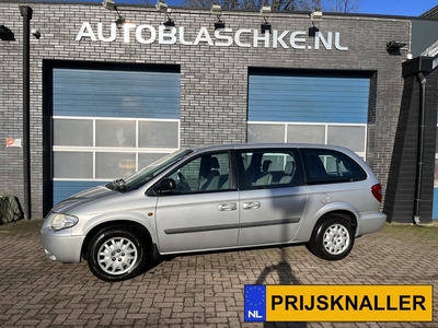 Chrysler Grand Voyager 3.3i V6 SE, stow &go, navi, trekhaak, 7 persoons