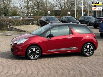 Citroen DS3 1.4 Chic,bj.2010,kleur: rood,climate,navigatie,sportvelgen,APK tot 02/2025 en NAP met 111048 km.cruise control,pdc,etc