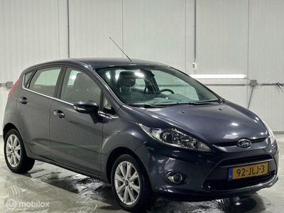 Ford Fiesta 1.4 Ghia|CRUISE|TREKHAAK|AIRCO|NAP|