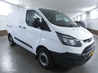 Ford Transit Custom 270 2.2 TDCI L1H1 Economy Edition