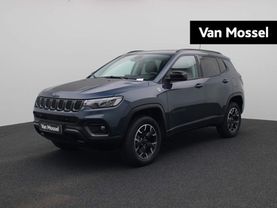 Jeep Compass 4xe 240 Plug-in Hybrid Electric Trailhawk Schuifkantel dak | Adaptive cruise control | Parkeer camera | Parkeersensoren voor + achter