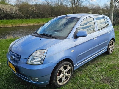 Kia Picanto 1.1 X-tra