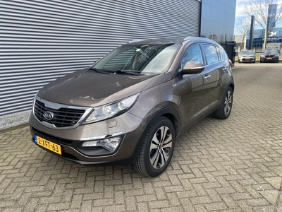 Kia Sportage 2.0 CRDI X-clusive 4wd Meeneemprijs zonder garantie info roel@vdns-kia.nl 0492 588951 info Roel 0492-588951