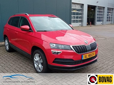 Škoda Karoq 1.0 TSI Amb. Business, panodak, navi, clima, cruise, trekhaak, NL- dealerauto