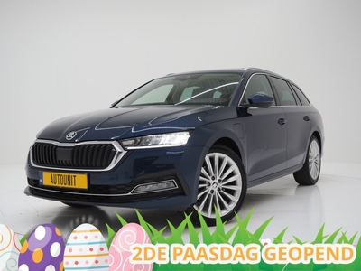 Škoda Octavia Combi 1.4 TSI iV PHEV | Virtual | Panoramadak | Adaptive Cruise | Camera | Stoel/Stuur Verwarming