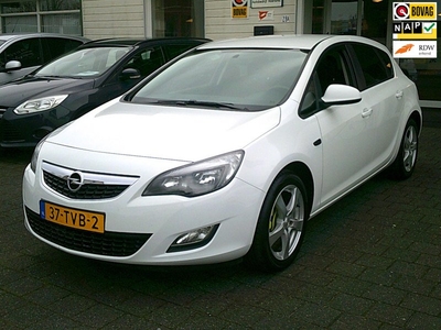 Opel Astra 1.4 Business Edition (AIRCO/NAV/LMV)