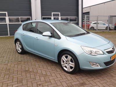 Opel Astra 1.4 Edition