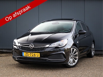 Opel Astra 1.4 Turbo Business Executive (150PK), 1ste-Eigenaar, Navigatie/Apple-Carplay/Android-Auto, Parkeersensoren-V+A, Schuif/Kanteldak, Keyless-Entry/Start, OPC-Line-Pack, Dodehoeksensor, Stoel+Stuurverwarming, Lane-Assist, Spiegel-Pakket, Privacy-Gl