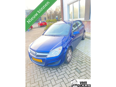 Opel Astra 1.6 Cosmo ((Keurige 5 deurs, 185.000 km))