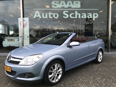 Opel Astra TwinTop Cabriolet 1.8 Temptation Automaat | Rijklaar| Stoelverwarming Leer Windschot