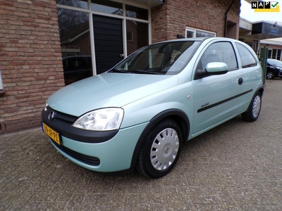 Opel Corsa 1.2-16V Comfort Easytronic