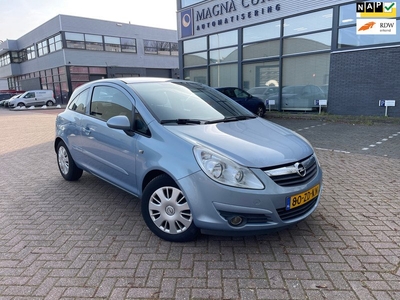 Opel Corsa 1.2-16V Enjoy AUTOMAAT AIRCO Volledig onderhouden